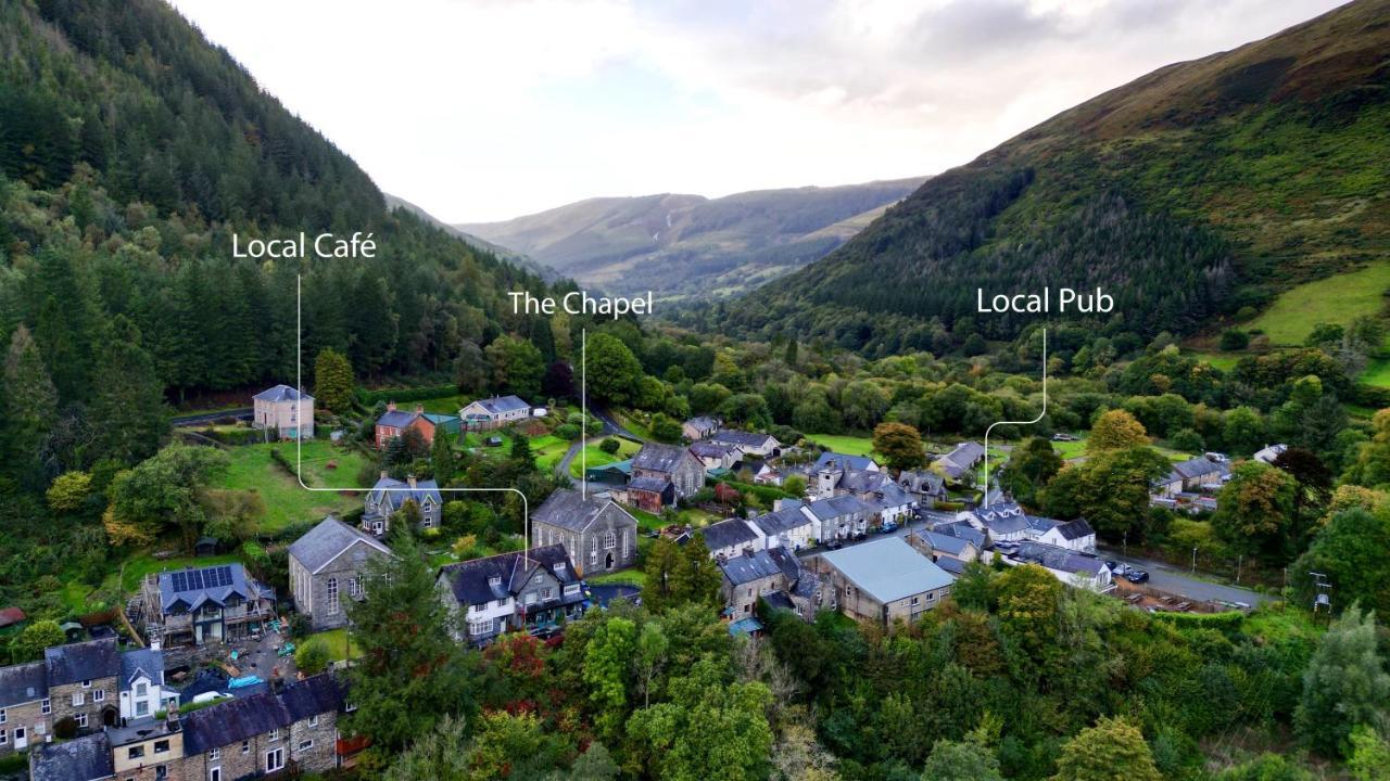 Finest Retreats - Luxury Converted Chapel With Hot Tub & Games Room 迪纳斯马维 外观 照片